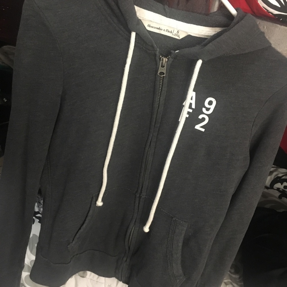 Abercrombie sweatshirt